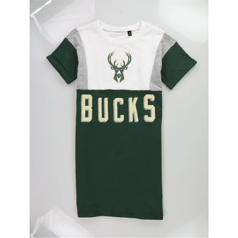 G-III Sports Womens Milwaukee Bucks Sweater Dress, Green, Medium