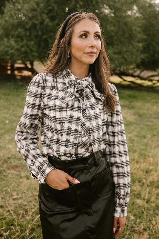 Genevieve Blouse in Plaid