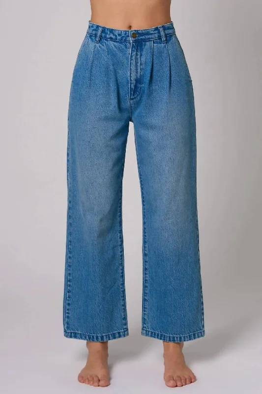 Chloe Pleat Pants In Azure